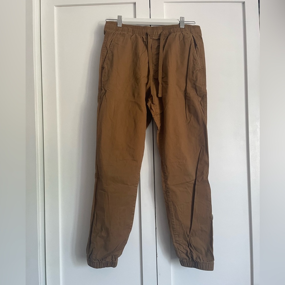GAP Men's Tan Joggers
